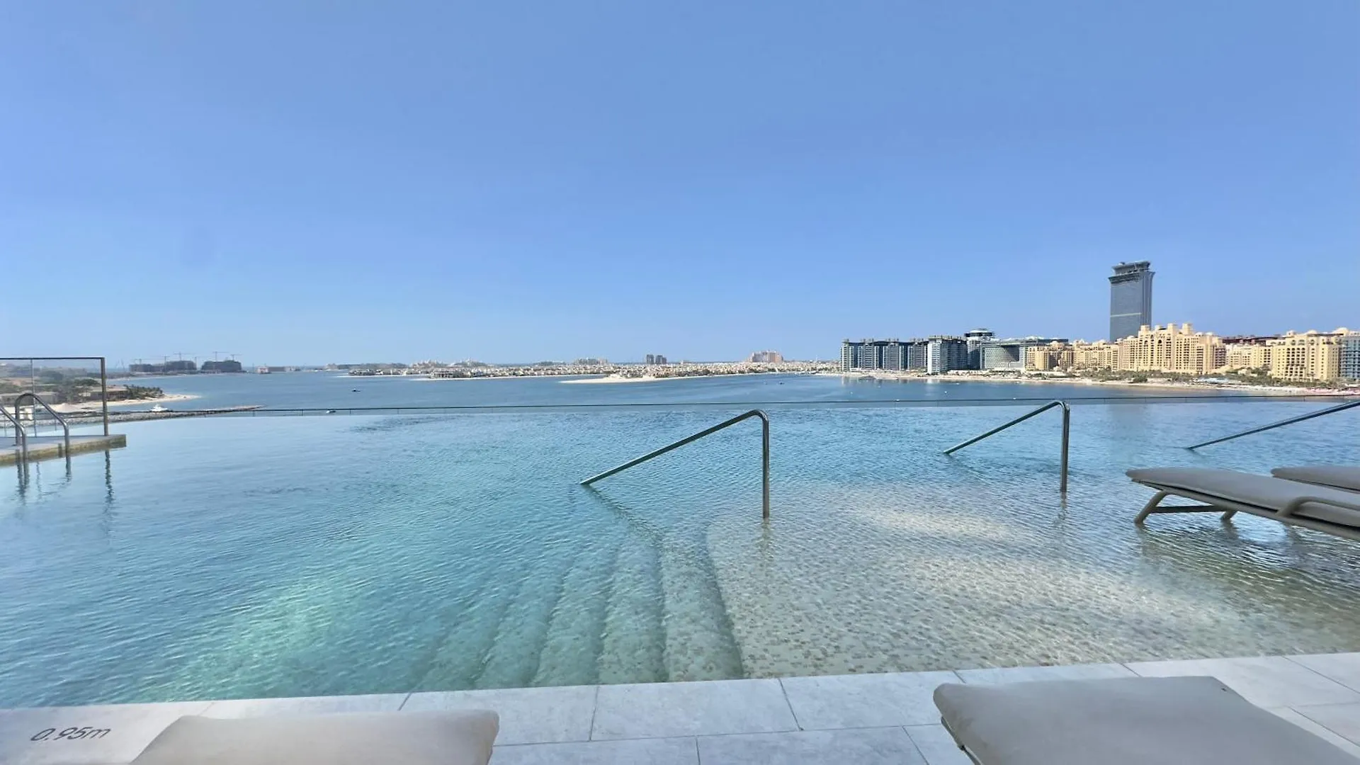 Daire 1Br Grand Bleu T2 In Emaar Beach Front By Vibel Dubai