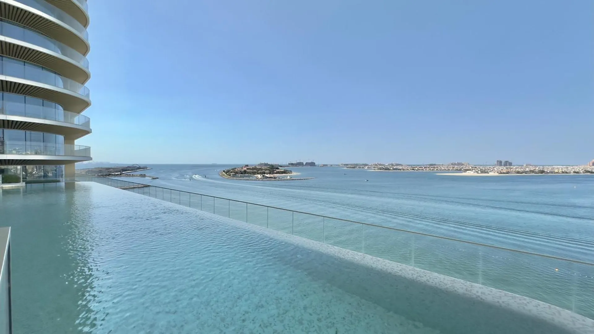 Guest Favorite 1Br Designer Apt With Beach Access By Vibel 두바이 아파트